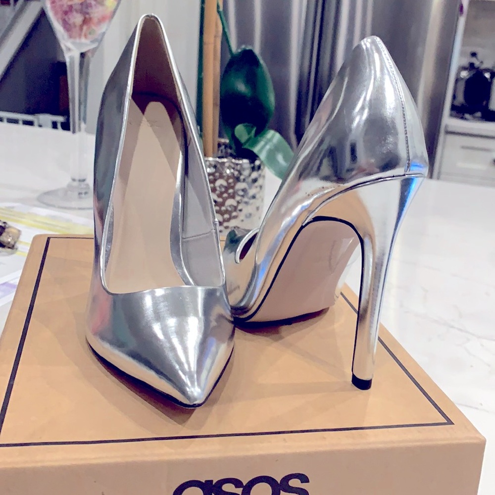 asos design Pointed High Heeled shoes in Silver